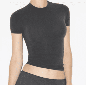 Capsule Wardrobe for Back-to-School - black tee